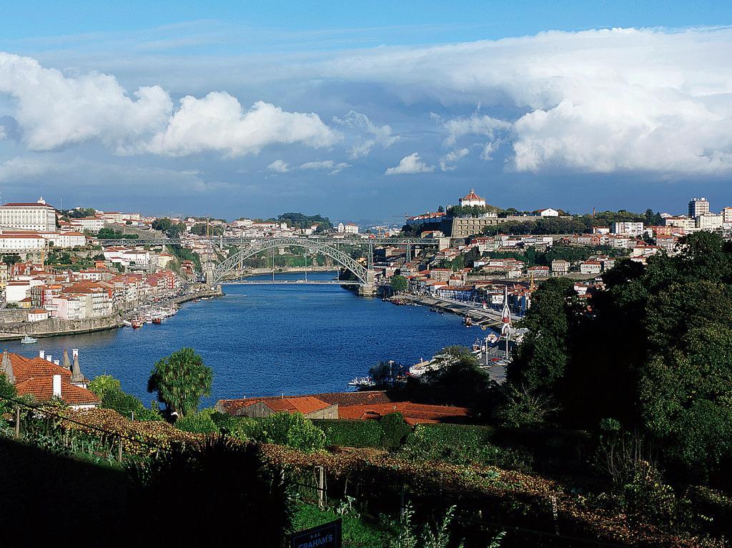 Hotel Ibis Porto Sul Europarque Santa Maria da Feira Eksteriør bilde